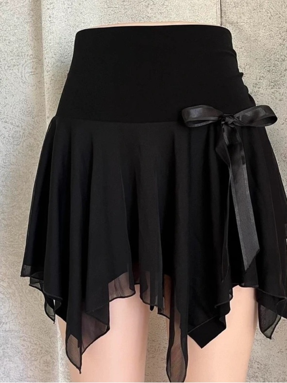 Black Asymmetric Chiffon Flounce Skirt with Side Bow